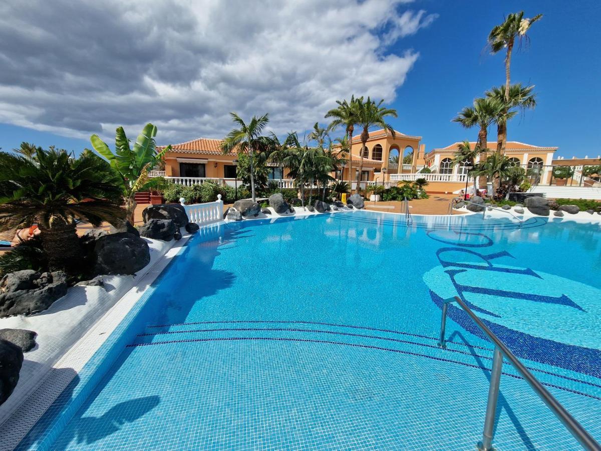 Exclusive Penthouse Playa Las Vistas 4 Close To The Sea And Beach, Aircondition For A Fee, Wifi, Terrace, Heated Pool 美洲海滩 外观 照片