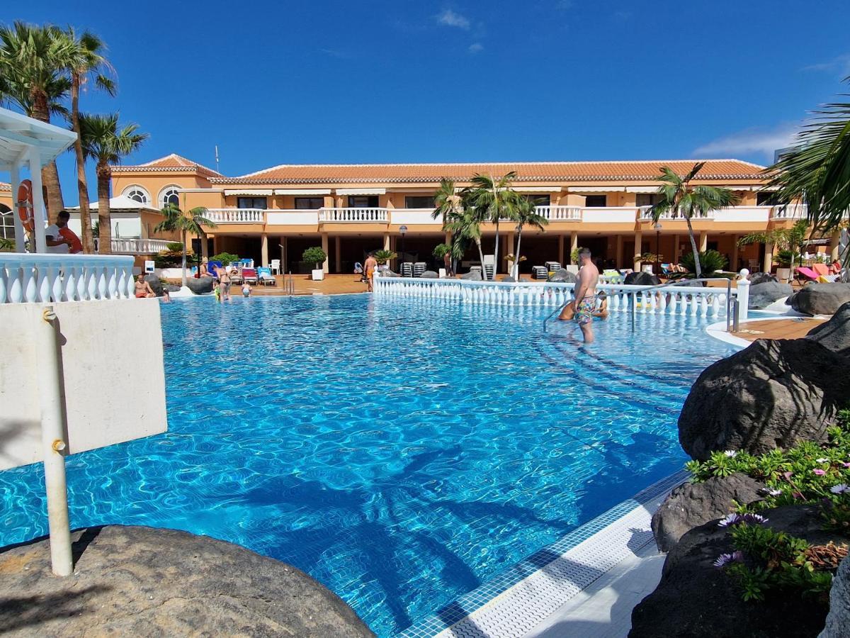 Exclusive Penthouse Playa Las Vistas 4 Close To The Sea And Beach, Aircondition For A Fee, Wifi, Terrace, Heated Pool 美洲海滩 外观 照片